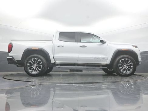 Used 2025 GMC Canyon Denali AWD/4WD image 54