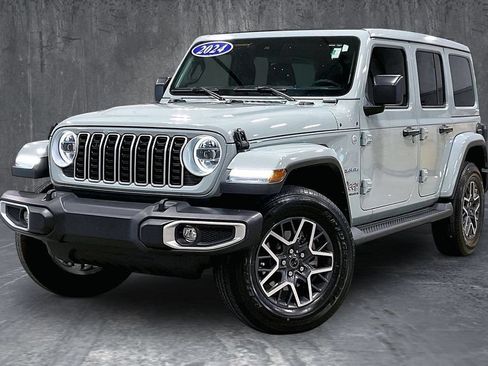 Used 2024 Jeep Wrangler Unlimited Sahara AWD/4WD image 1