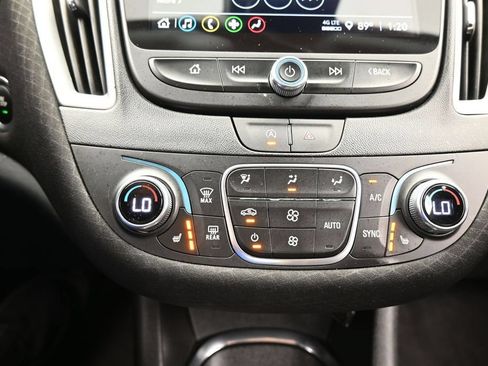 Used 2024 Chevrolet Malibu LT FWD image 26