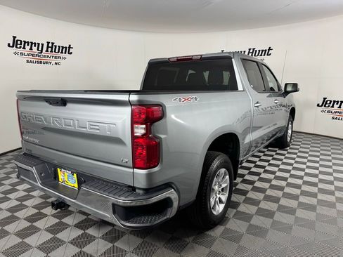 Used 2025 Chevrolet Silverado 1500 LT image 5