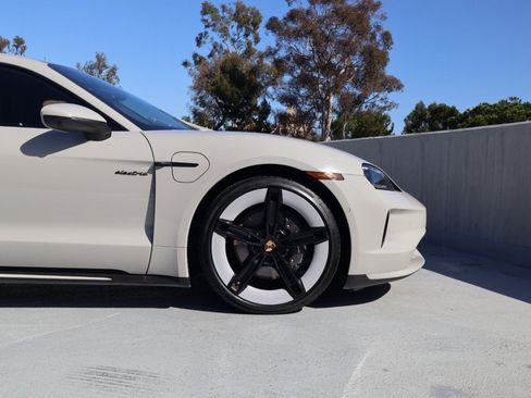 Certified 2025 Porsche Taycan w/ Sport Chrono Package RWD image 10