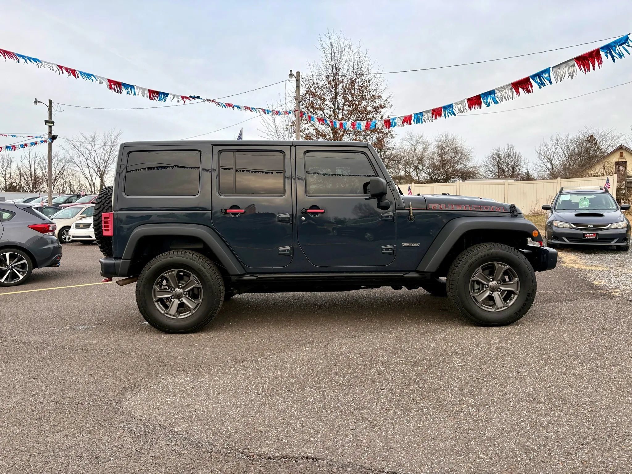 Used 2017 Jeep Wrangler Unlimited Rubicon AWD/4WD image 6