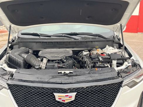 Used 2021 Cadillac XT6 Sport AWD/4WD image 33