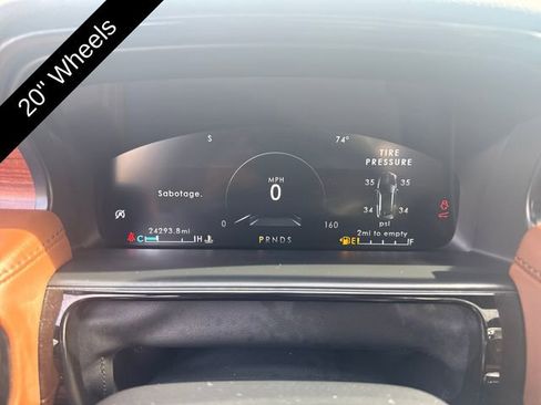 Used 2023 Lincoln Nautilus Reserve w/ Equipment Group 201A image 20