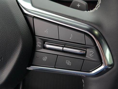 New 2026 Chevrolet Traverse Z71 w/ Enhanced Driving Package AWD/4WD image 25