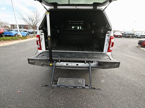 Certified 2023 Ford F150 Platinum w/ Equipment Group 701A High image 13