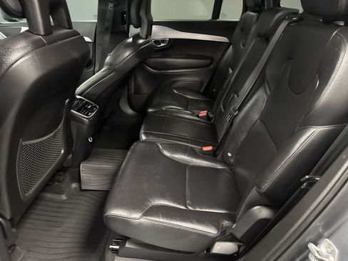 Used 2017 Volvo XC90 T6 Momentum w/ Vision Package AWD/4WD image 17