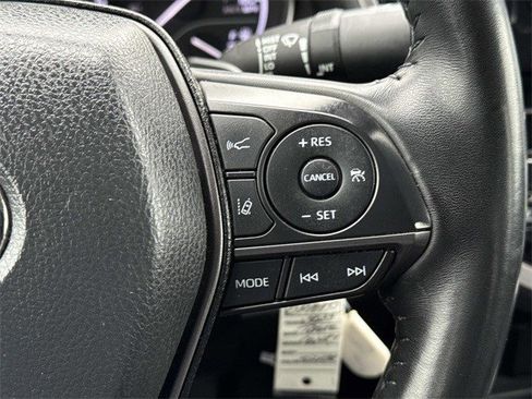 Used 2023 Toyota Camry SE image 23