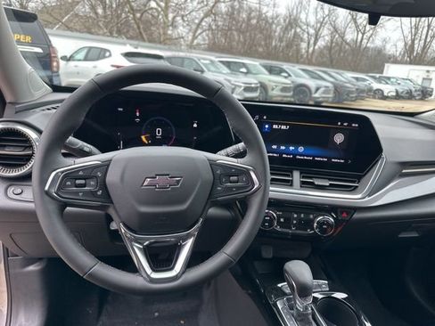 New 2026 Chevrolet Trax ACTIV w/ Driver Confidence Package image 13