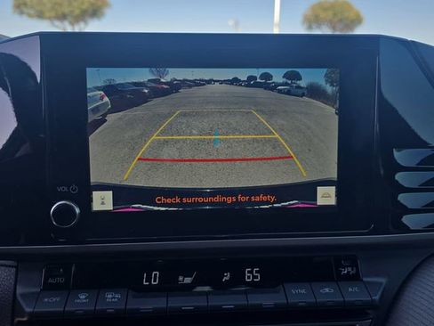 Used 2026 Toyota Camry SE w/ Convenience Package FWD image 23