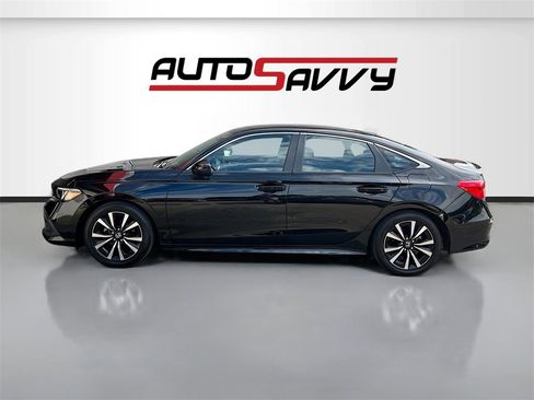 Used 2024 Honda Civic EX image 4