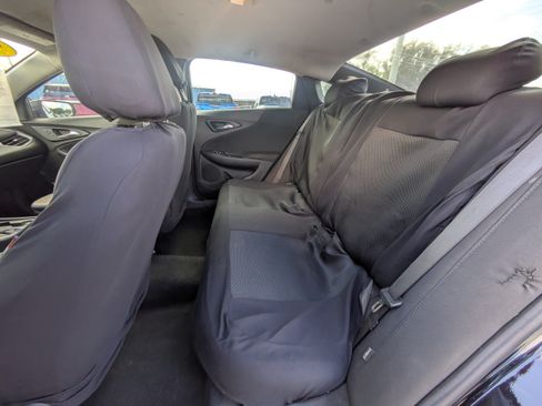 Used 2023 Chevrolet Malibu LS FWD image 13