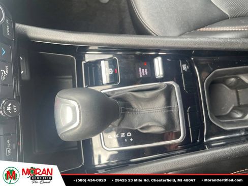 Used 2023 Jeep Compass Limited AWD/4WD image 11