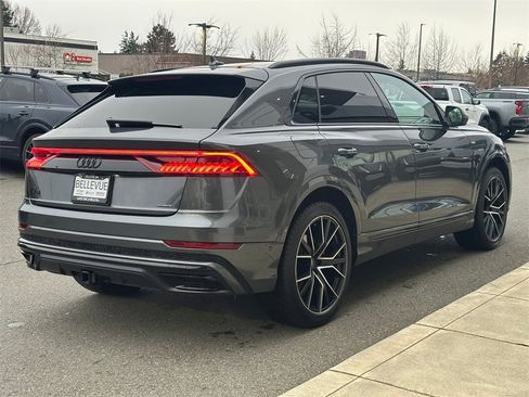 Used 2021 Audi Q8 Prestige w/ Prestige Package image 5