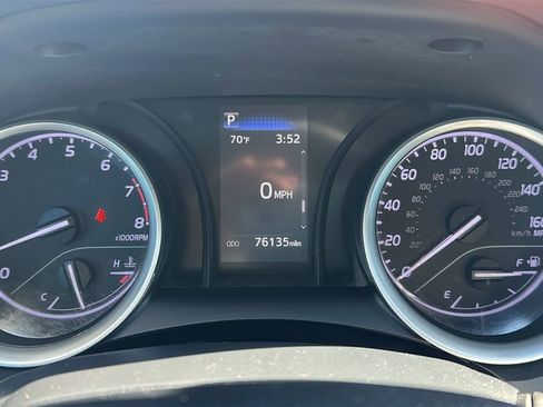 Used 2023 Toyota Camry LE image 2