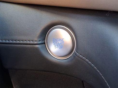 Used 2021 Hyundai Santa Fe Limited w/ Cargo Package image 22