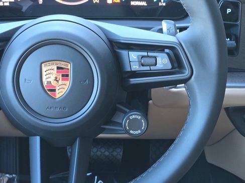 New 2026 Porsche Cayenne AWD/4WD image 17