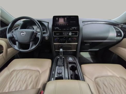 Used 2023 Nissan Armada Platinum w/ Captain's Chairs Package RWD image 14