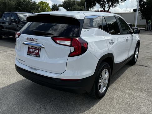 Used 2024 GMC Terrain SLE FWD image 6