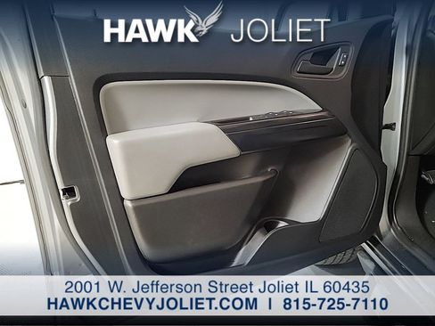 Used 2022 Chevrolet Colorado W/T RWD image 19