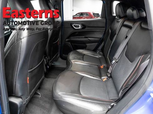 Used 2023 Jeep Compass Trailhawk AWD/4WD image 22