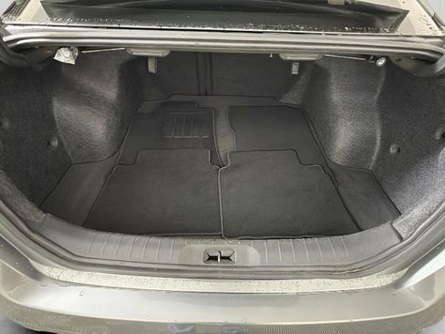 Used 2024 Nissan Altima 2.5 SV FWD image 27
