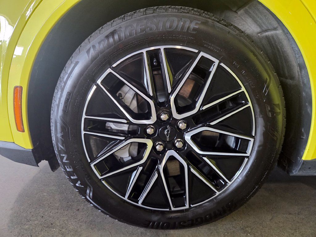 Used 2025 Ford Mustang Mach-E Premium RWD image 21
