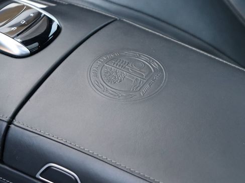 Used 2015 Mercedes-Benz S 63 AMG 4MATIC Sedan w/ Driver Assistance Package image 86