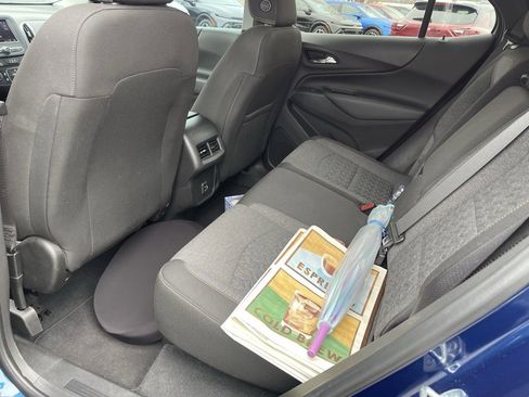 Used 2022 Chevrolet Equinox LT image 10