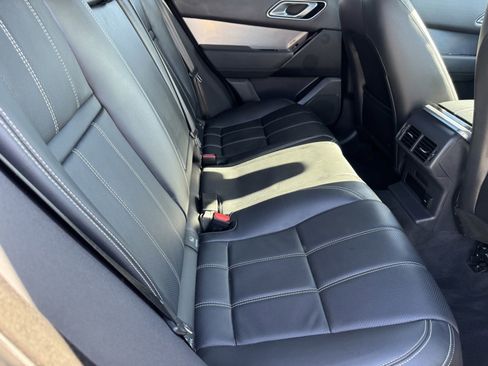 Used 2023 Land Rover Range Rover Velar R-Dynamic S image 10