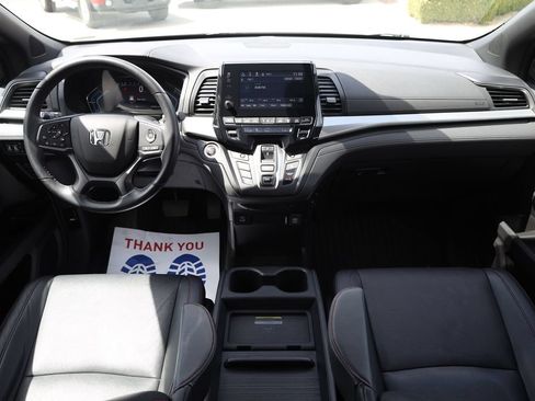 Used 2023 Honda Odyssey Sport image 19