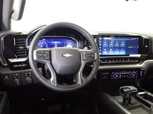 New 2026 Chevrolet Silverado 1500 LTZ w/ LTZ Premium Package AWD/4WD image 16