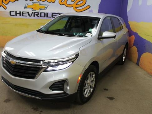 Used 2022 Chevrolet Equinox LT FWD image 4