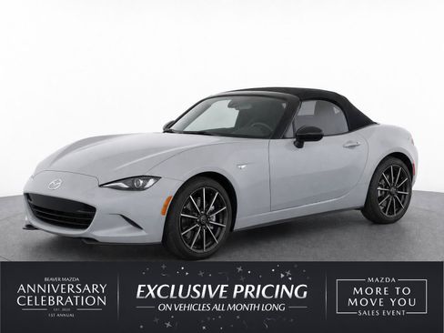 Used 2026 MAZDA MX-5 Miata Grand Touring RWD image 1