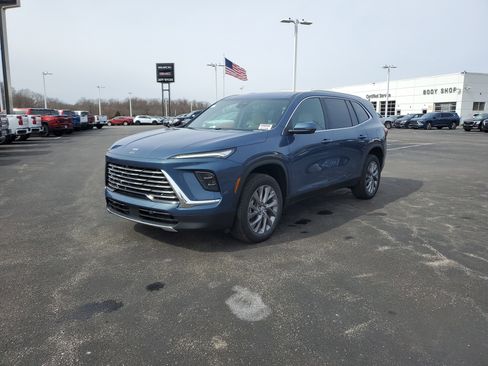 New 2026 Buick Enclave Preferred w/ Power Package image 9