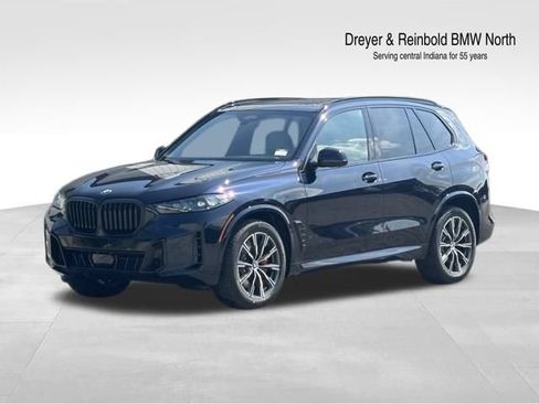 New 2026 BMW X5 xDrive40i w/ M Sport Package AWD/4WD image 1