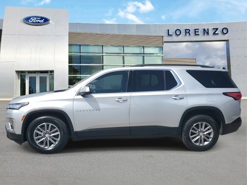 Used 2022 Chevrolet Traverse LT image 8