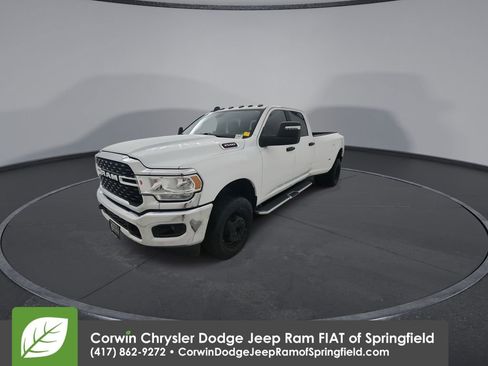 Certified 2023 RAM 3500 Big Horn w/ Level 1 Equipment Group AWD/4WD image 4