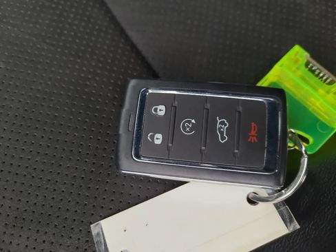 Certified 2024 Jeep Grand Cherokee L Laredo image 28