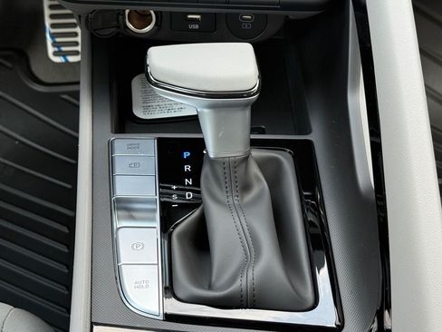 New 2026 Hyundai Elantra SEL Sport Premium FWD image 23