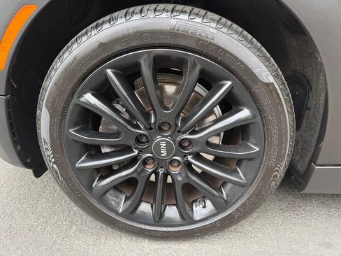 Used 2019 MINI Cooper Clubman FWD image 34