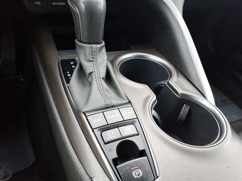 Certified 2023 Toyota Camry SE image 21