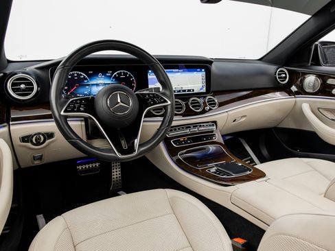 Used 2023 Mercedes-Benz E 450 4MATIC All-Terrain Wagon image 37