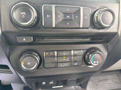 Used 2015 Ford F150 XL w/ Equipment Group 101A Mid image 17