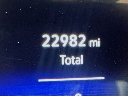 Used 2025 Volkswagen Taos S image 19