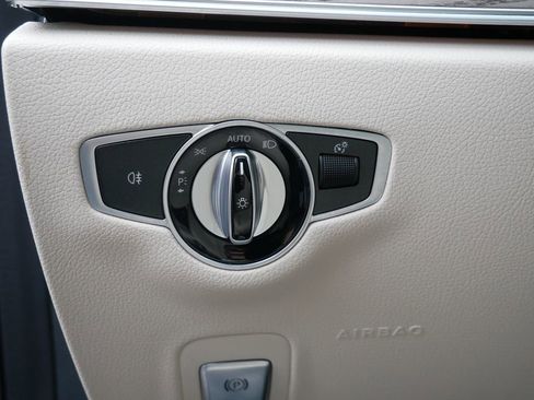 Used 2020 Mercedes-Benz E 450 4MATIC Sedan image 18