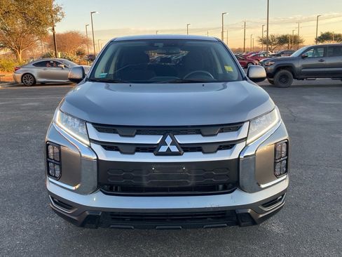 Used 2023 Mitsubishi Outlander Sport ES image 2