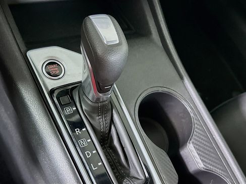 Used 2025 Nissan Altima 2.5 SV FWD image 23