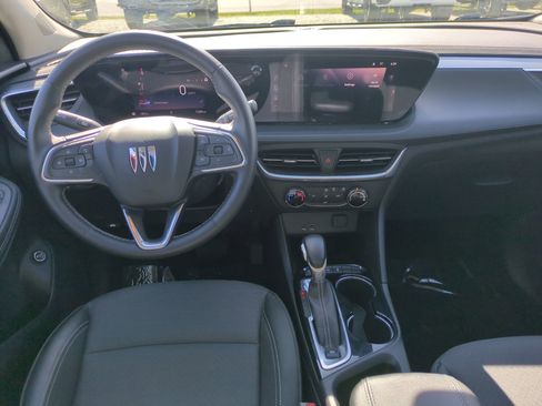 Certified 2024 Buick Encore GX Preferred AWD/4WD image 27