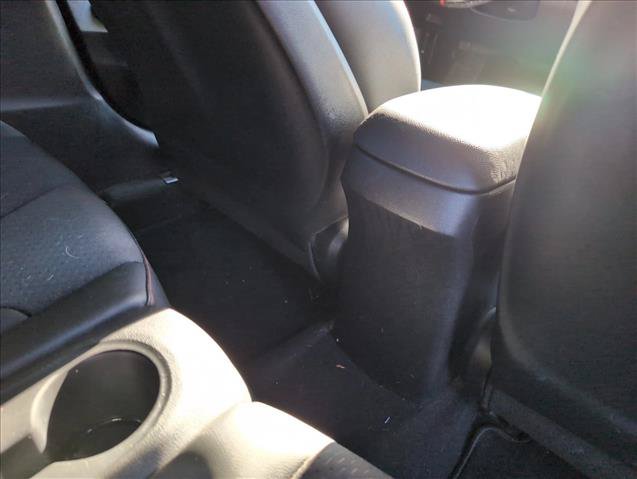 Used 2019 Hyundai Veloster Turbo FWD image 28